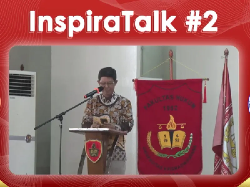 Tangkapan siaran InspiraTalk #2 — pembicara di podium di depan panji fakultas, dengan bingkai grafis merah.